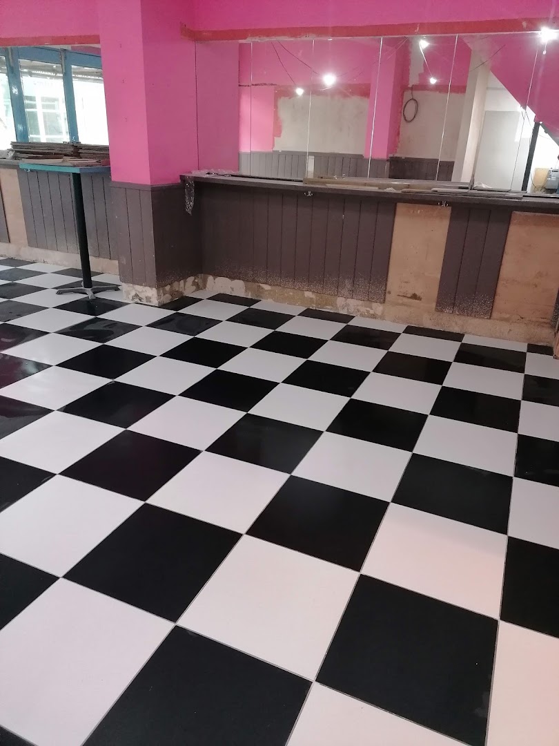 A NORTH NORFOLK TILER. KEVCO TILING — Photos 9