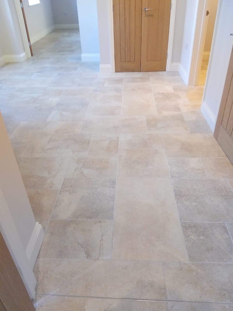 A NORTH NORFOLK TILER. KEVCO TILING — Photos 11